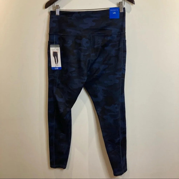 DANSKIN Sz L Brushed Leggings Super Soft Camo Pattern Pockets NWT - Picture 6 of 10